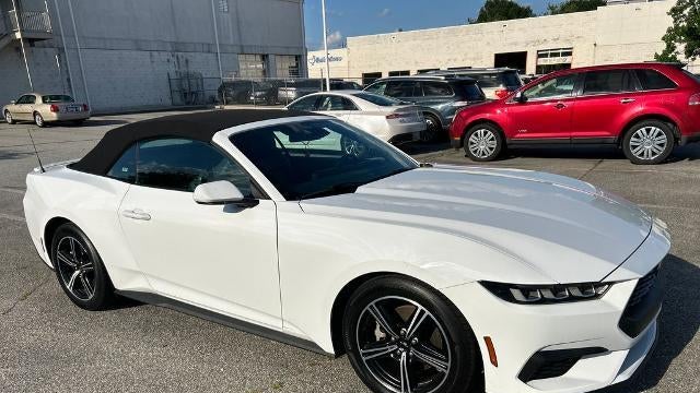 2025 Ford Mustang EcoBoost