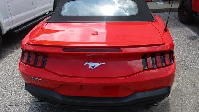 2025 Ford Mustang EcoBoost