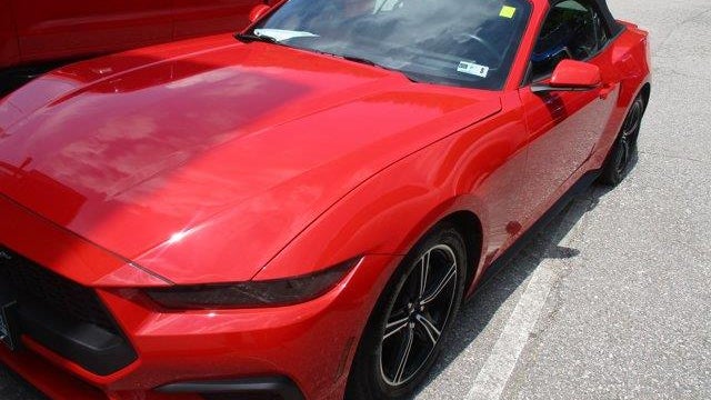 2025 Ford Mustang EcoBoost