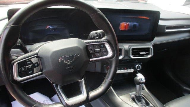 2025 Ford Mustang EcoBoost