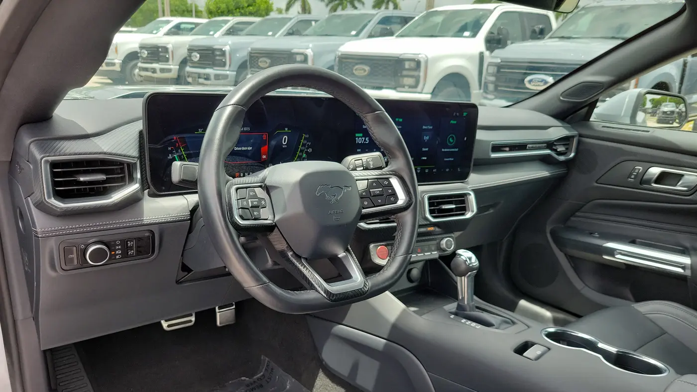 2025 Ford Mustang EcoBoost
