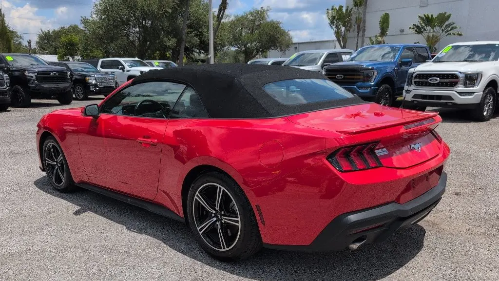 2024 Ford Mustang EcoBoost
