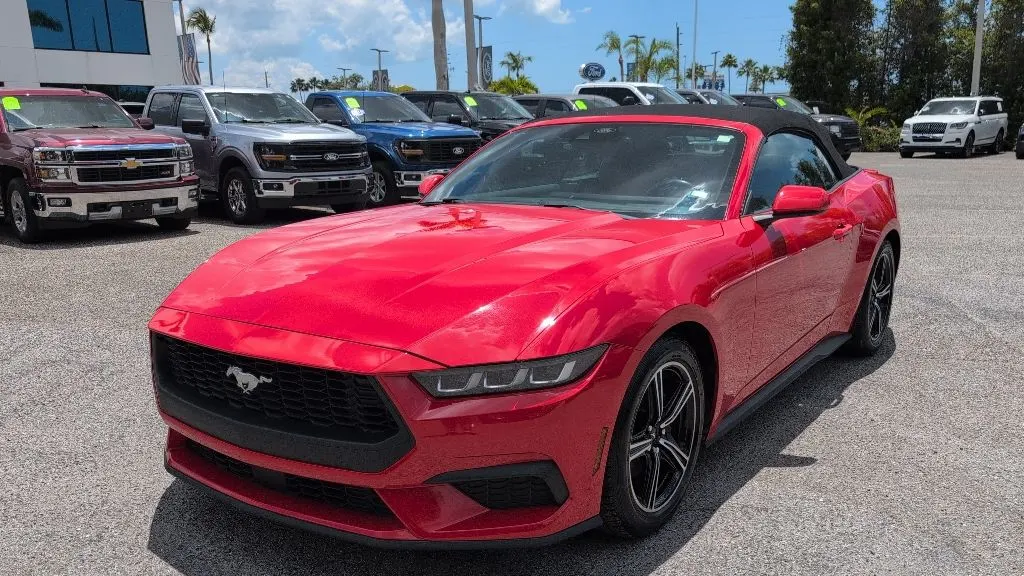 2024 Ford Mustang EcoBoost