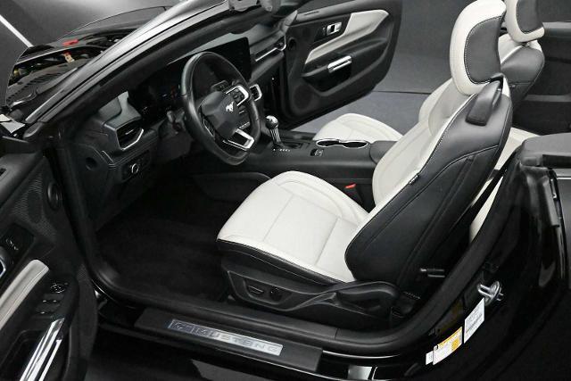 2025 Ford Mustang - $32,786