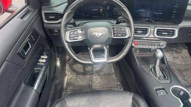 2025 Ford Mustang EcoBoost