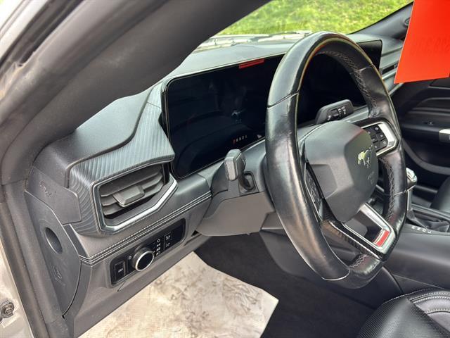 2024 Ford Mustang - $28,500