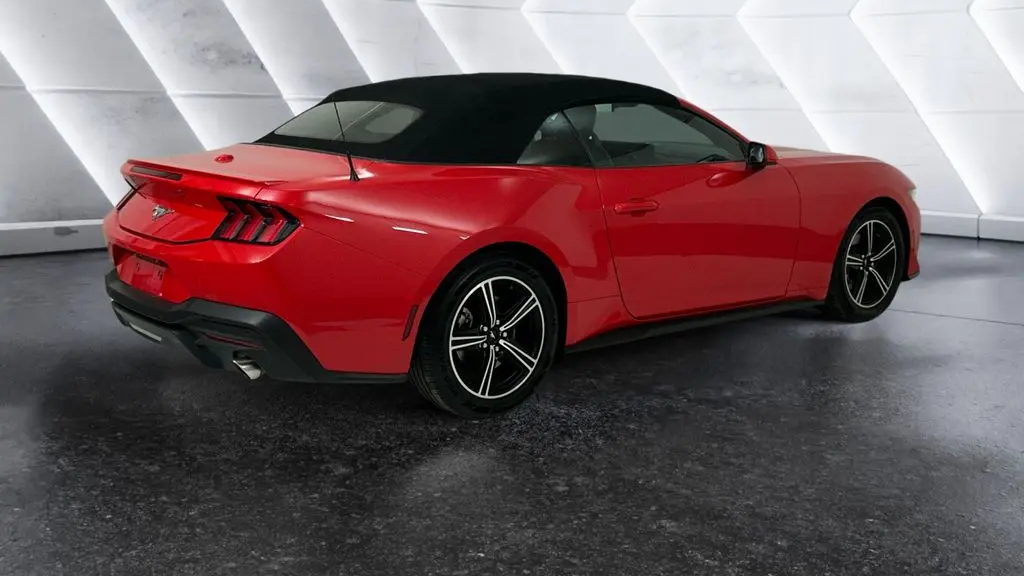 2024 Ford Mustang EcoBoost