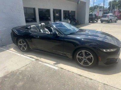 2024 Ford Mustang 