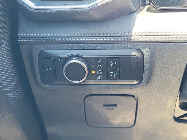 2024 Ford Mustang - $26,900