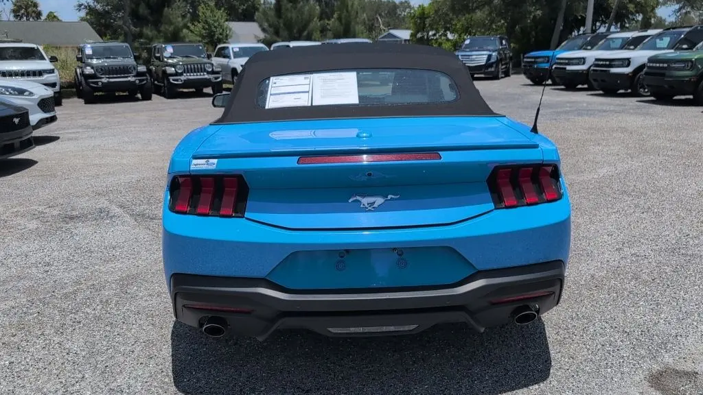 2024 Ford Mustang EcoBoost