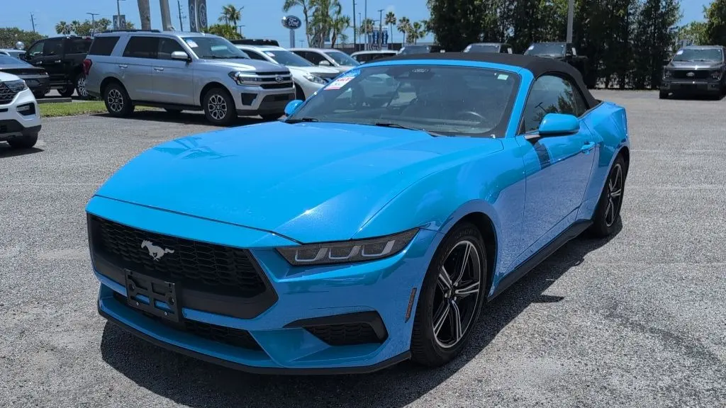 2024 Ford Mustang EcoBoost