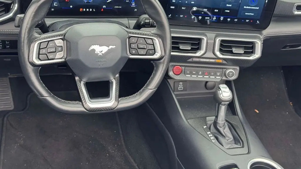 2025 Ford Mustang EcoBoost