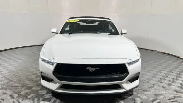 2025 Ford Mustang EcoBoost