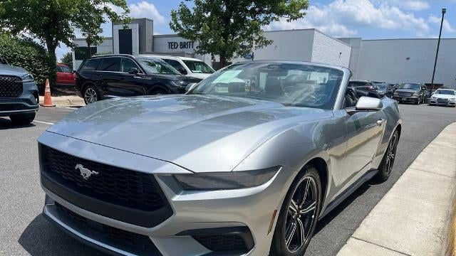 2025 Ford Mustang EcoBoost
