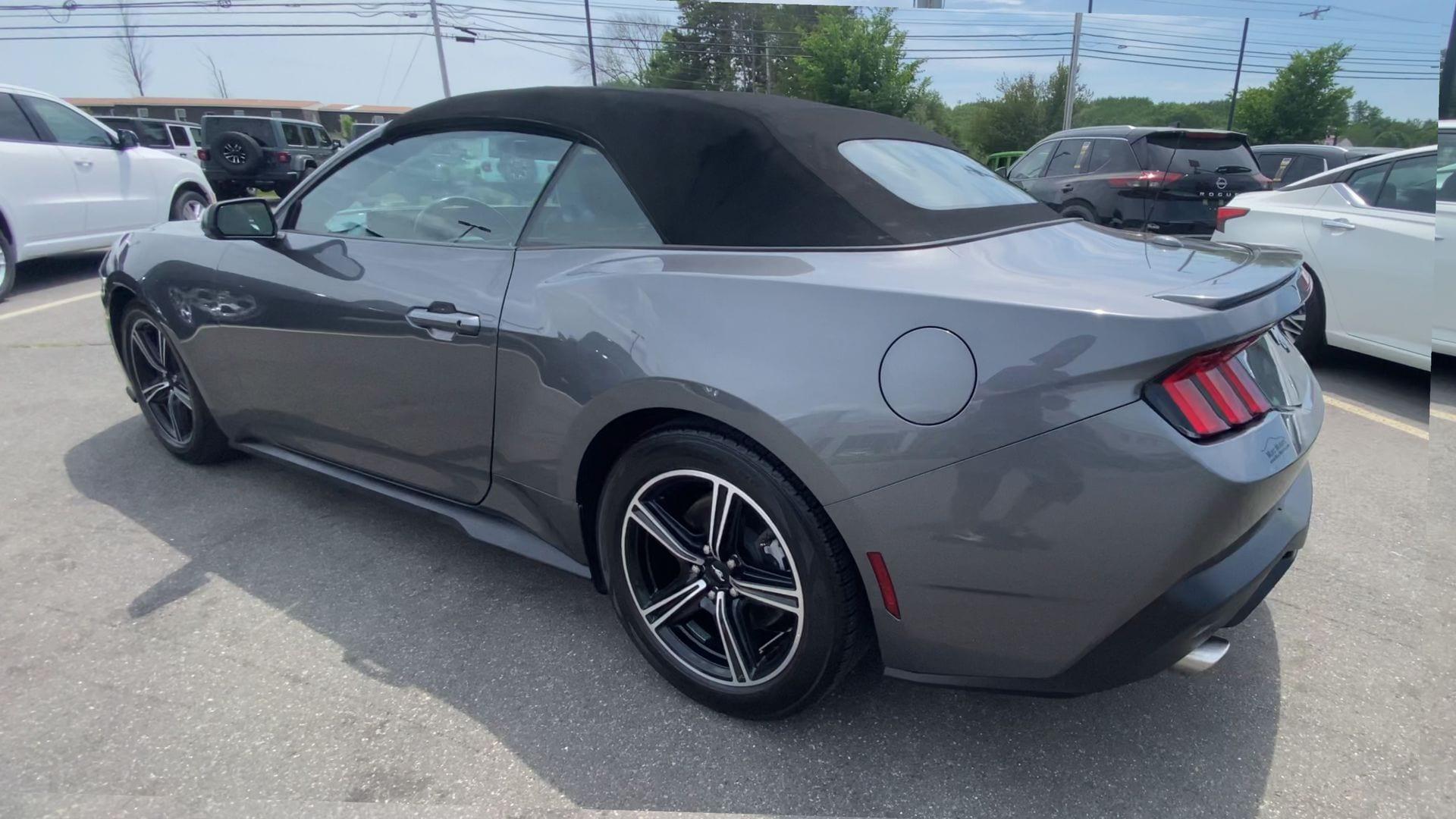 2024 Ford Mustang EcoBoost Premium