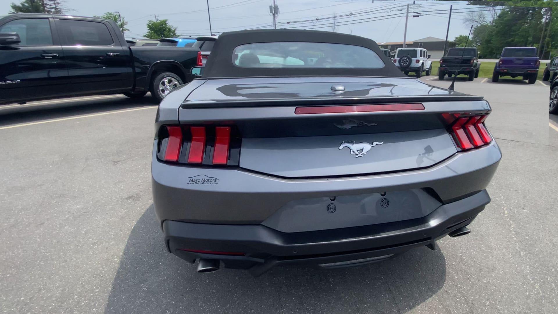 2024 Ford Mustang EcoBoost Premium