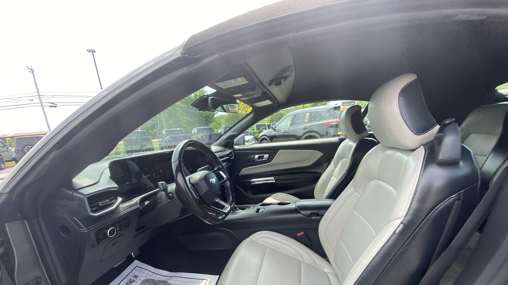 2024 Ford Mustang EcoBoost Premium
