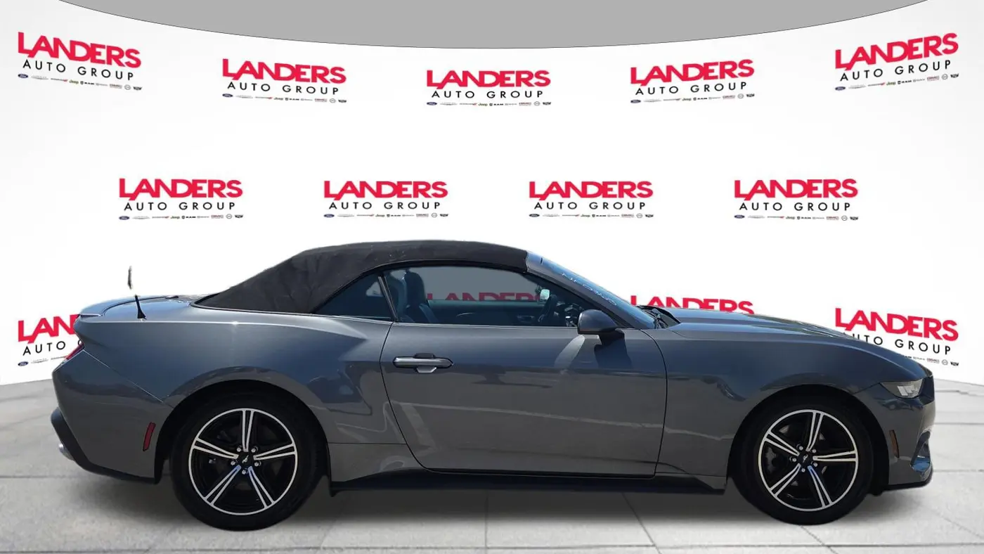 2024 Ford Mustang EcoBoost
