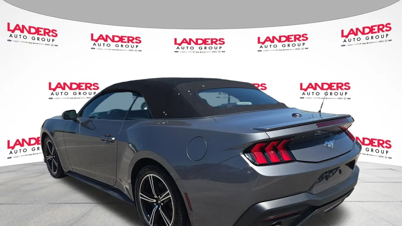 2024 Ford Mustang EcoBoost
