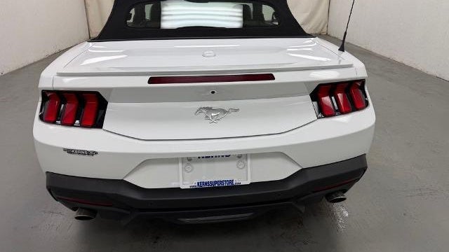 2025 Ford Mustang EcoBoost