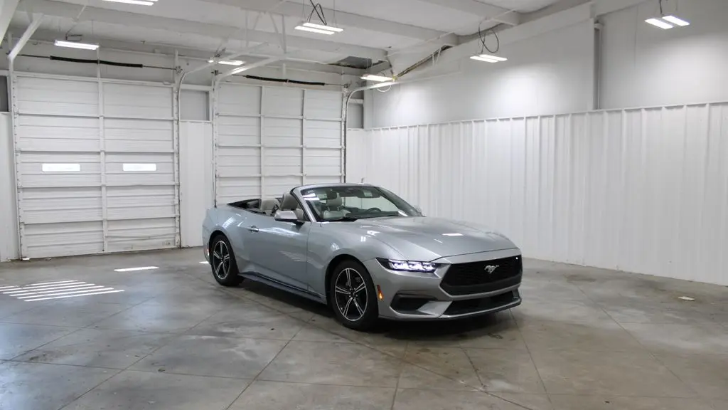 2024 Ford Mustang EcoBoost