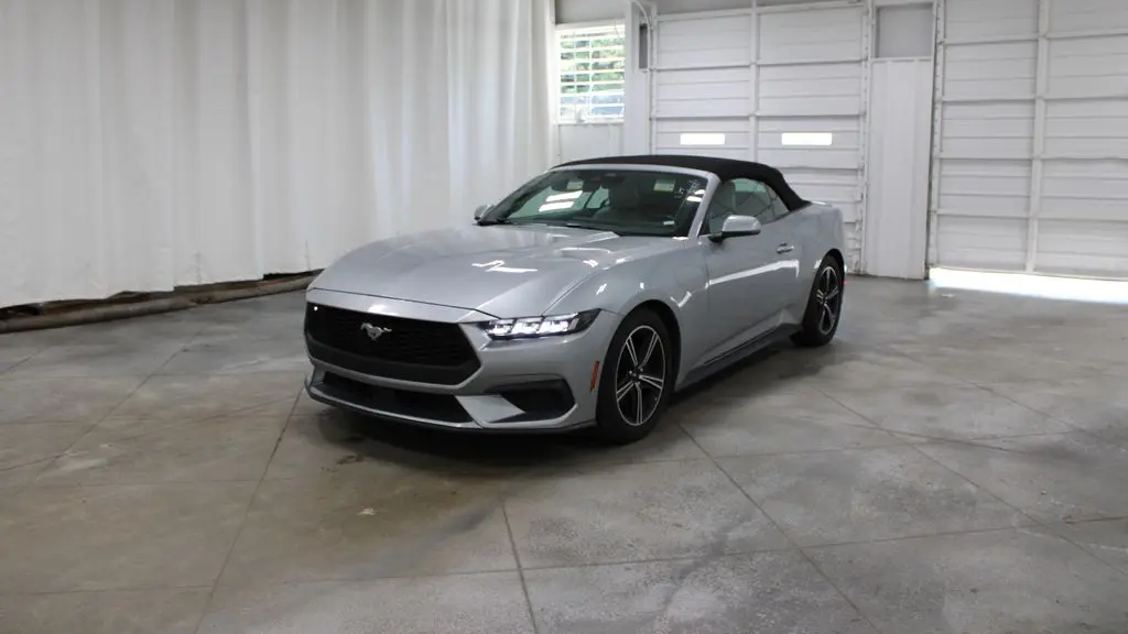 2024 Ford Mustang EcoBoost