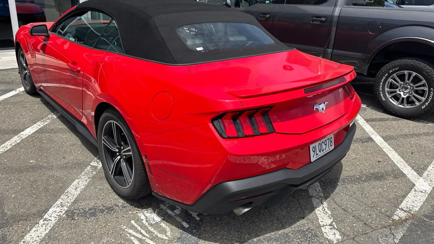 2024 Ford Mustang EcoBoost Premium