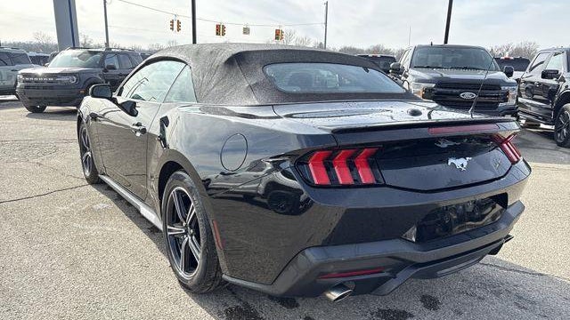 2024 Ford Mustang EcoBoost