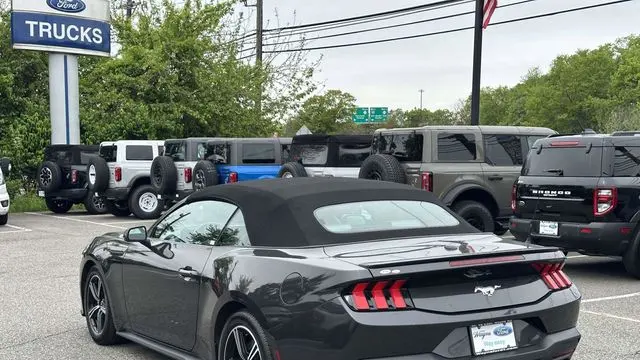 2024 Ford Mustang EcoBoost Premium