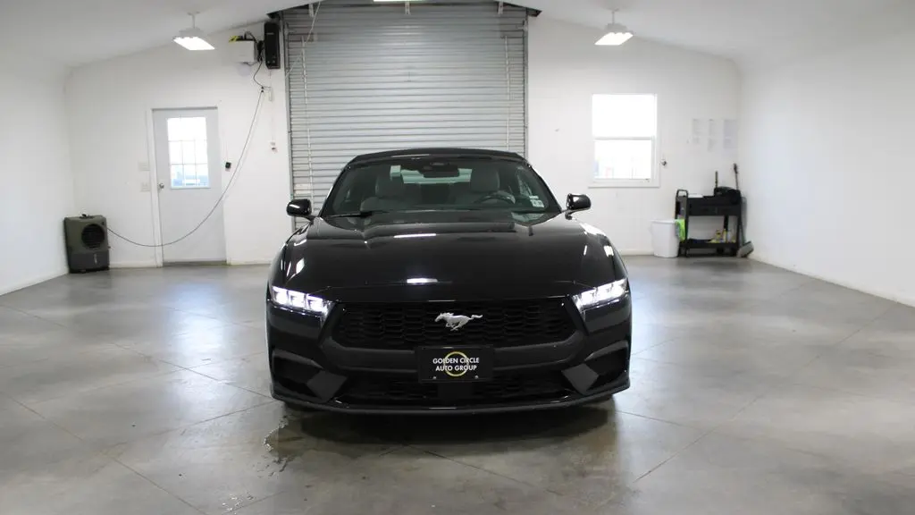 2024 Ford Mustang EcoBoost