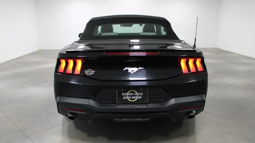2024 Ford Mustang EcoBoost