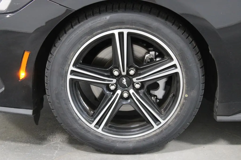 2024 Ford Mustang - $26,998