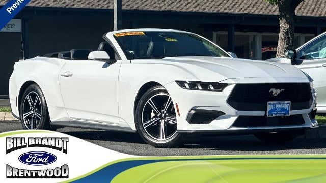 2025 Ford Mustang EcoBoost