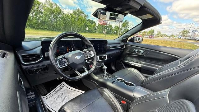 2025 Ford Mustang EcoBoost