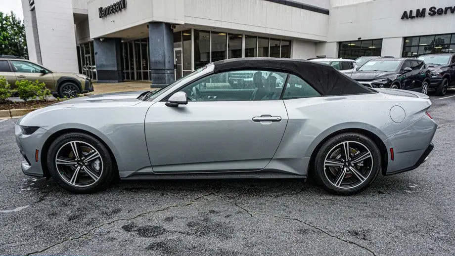 2025 Ford Mustang EcoBoost Premium