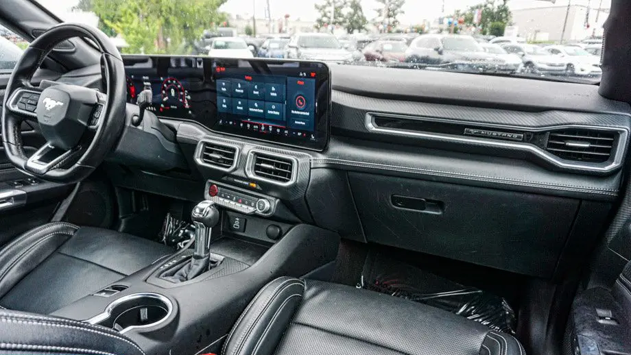 2025 Ford Mustang EcoBoost Premium