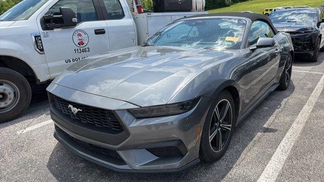 2025 Ford Mustang EcoBoost