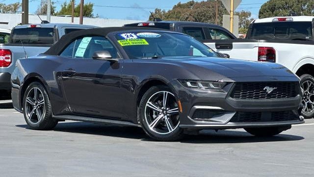 2024 Ford Mustang EcoBoost