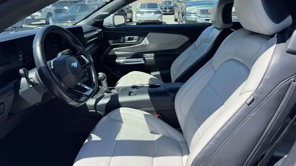 2024 Ford Mustang EcoBoost Premium