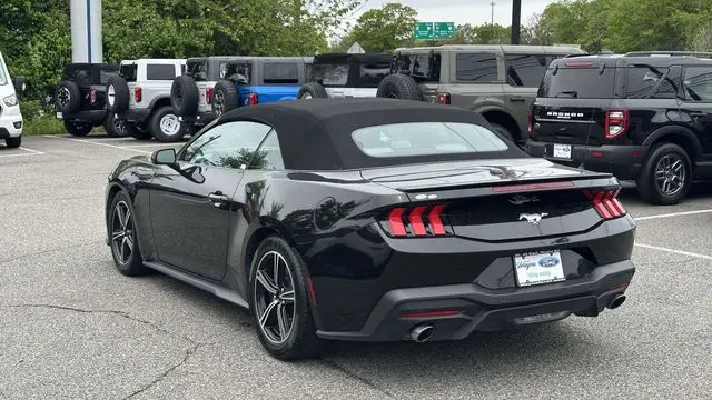 2024 Ford Mustang EcoBoost