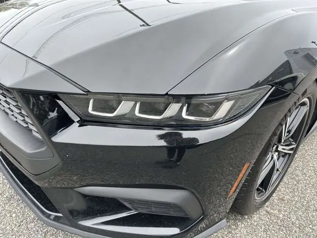 2024 Ford Mustang - $29,998