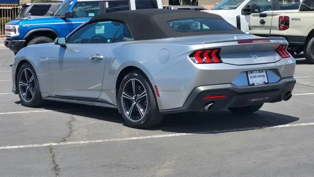 2025 Ford Mustang EcoBoost