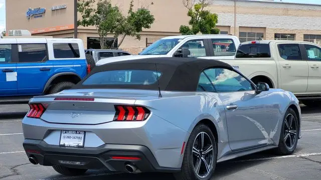 2025 Ford Mustang EcoBoost