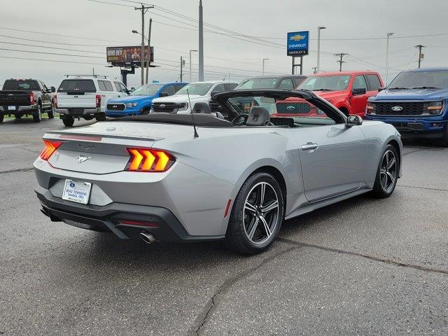 2025 Ford Mustang - $32,495