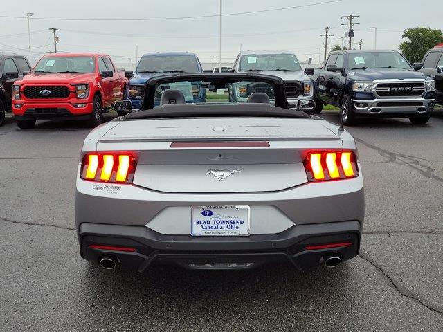 2025 Ford Mustang - $32,495