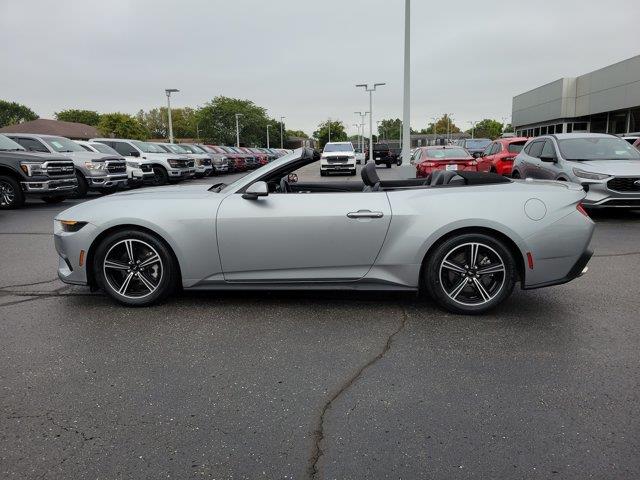 2025 Ford Mustang - $32,495