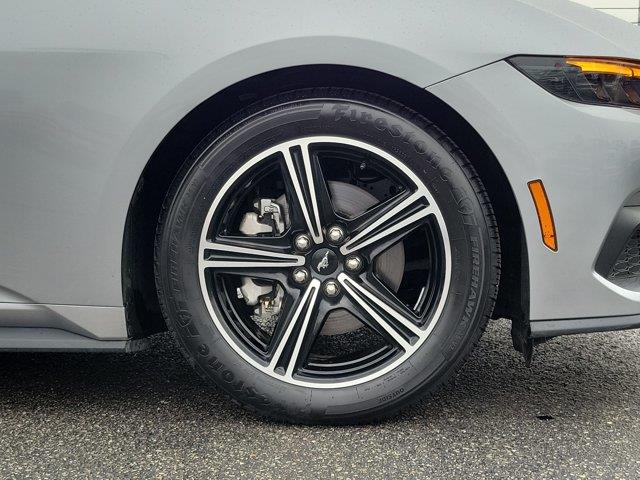 2025 Ford Mustang - $32,495