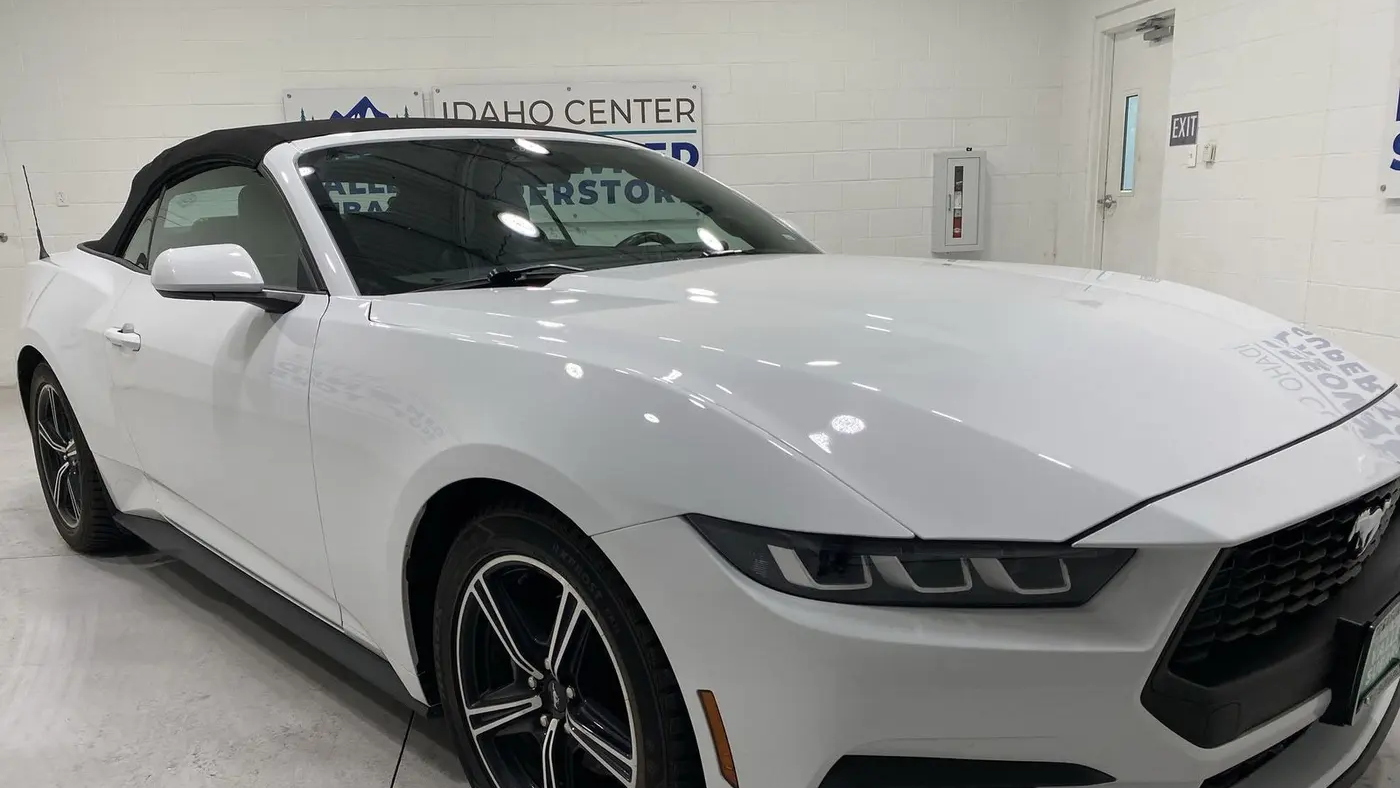 2024 Ford Mustang EcoBoost