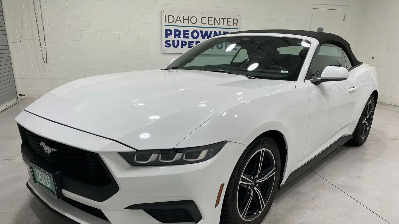 2024 Ford Mustang EcoBoost