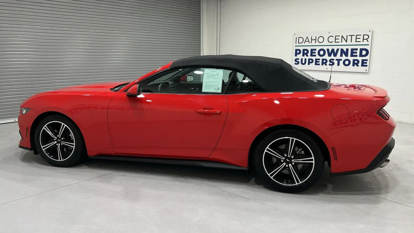 2024 Ford Mustang EcoBoost Premium